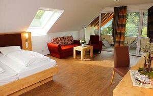 2 Nächte in einer Komfort-Ferienwohnung für vier Personen