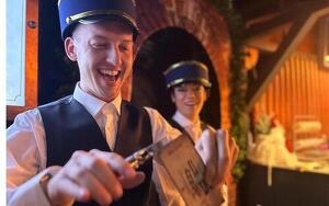 Familienticket Weihnachtsevent am 20.12.25 (2 Erw. + 2 Kinder)