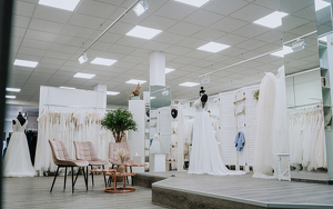 100,- Euro Gutschein für Braut-, Herren- und Festmode